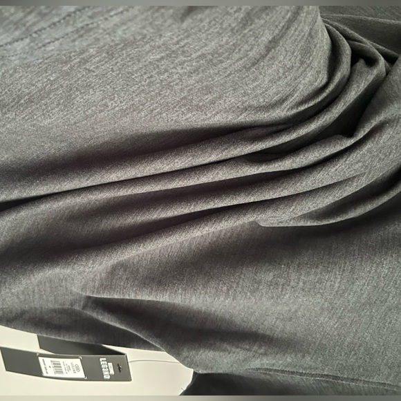 LEG3ND Super Soft Light Weight Stretch Moisture Wicking Short Sleeve T S… - Picture 7 of 10